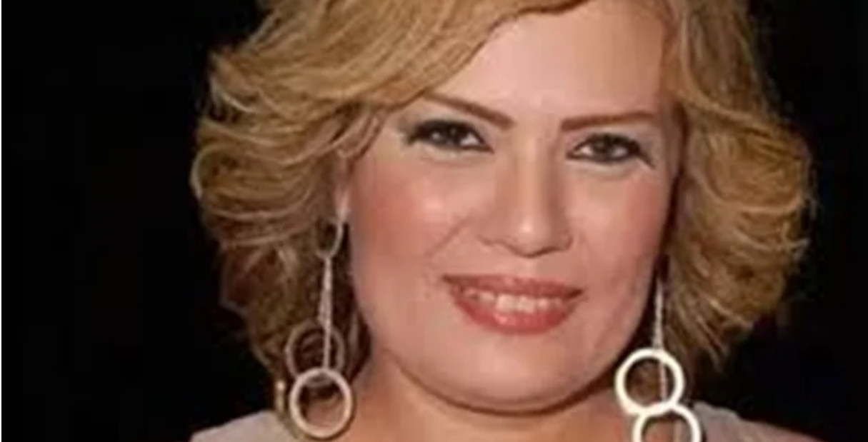  الشاعرة الغنائية