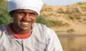 "الجلابية الصعيدي".. من معابد الفراعنة إلى المتحف المصري الكبير