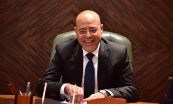 وزير العمل
