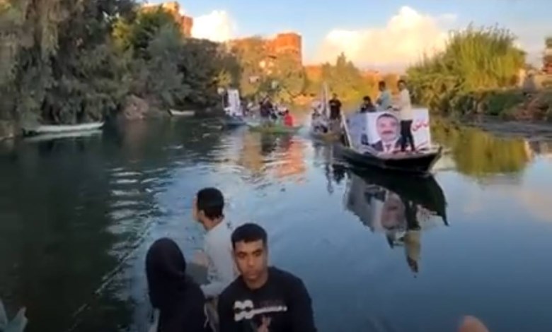 باستخدام أسطول من المراكب.. مرشح شبين يطلق أول حملة انتخابية عائمة