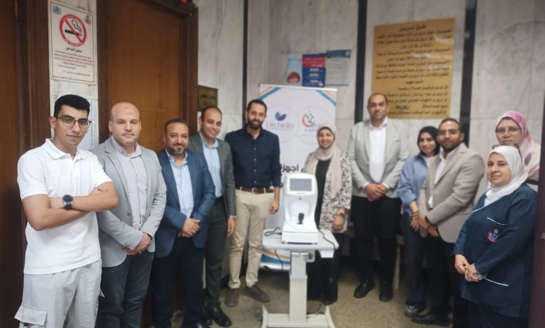 «صناع الخير» تُسلم جهاز قياس النظر وتحدب القرنية بالكمبيوتر لمستشفى رمد قلاوون