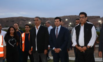 وزير الشباب والرياضة خلال الافتتاح