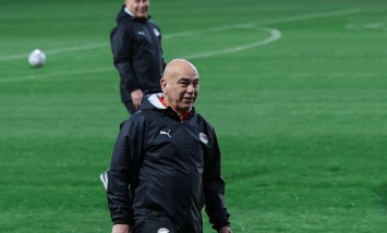 حسام حسن 