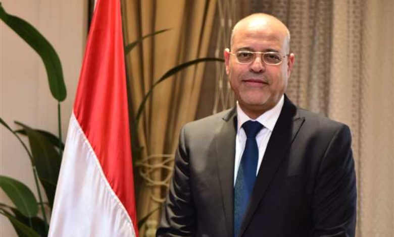 وزير العمل