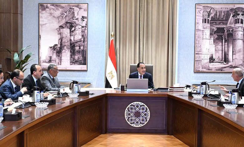 رئيس الوزراء خلال اللقاء