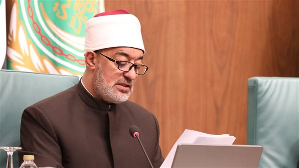 الدكتور نظير محمد عياد
