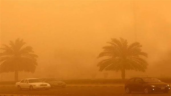 عاصفة ترابية
