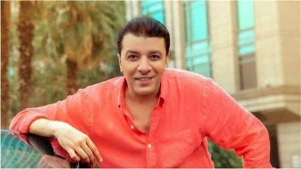 مصطفى كامل
