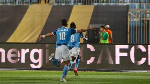 بيراميدز