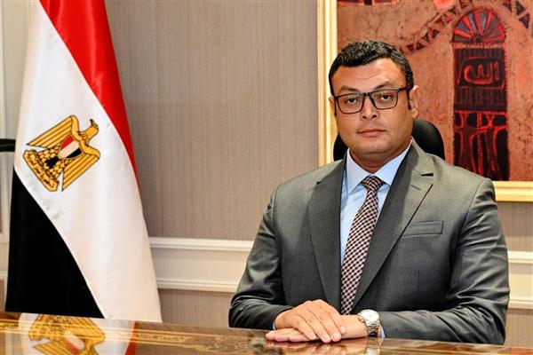 وزير الإسكان والمرافق والمجتمعات العمرانية المهندس شريف الشربيني
