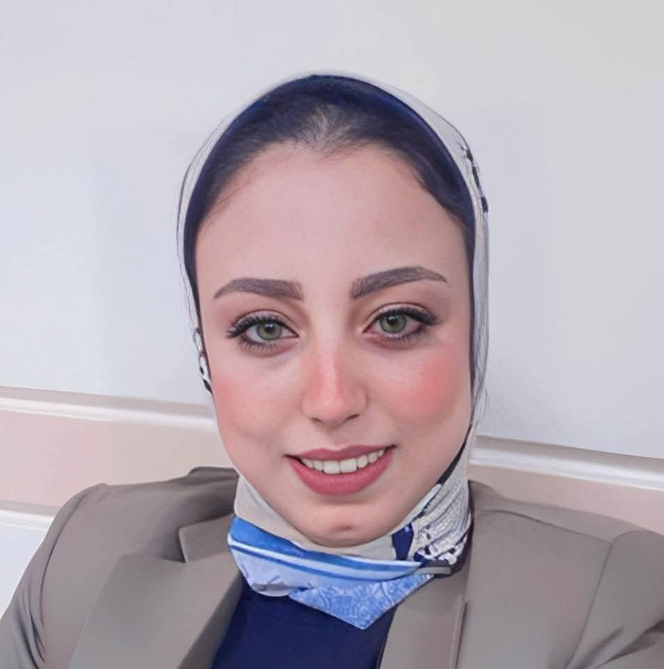 فاطمة إمام
