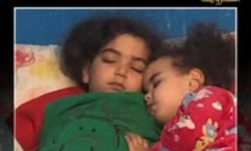 والدة آيسل تبكي فراغ المنزل بعد رحيل ابنتها: «بقينا من غيرها فراغ ما يتعوضش»
