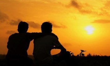 الأصدقاء