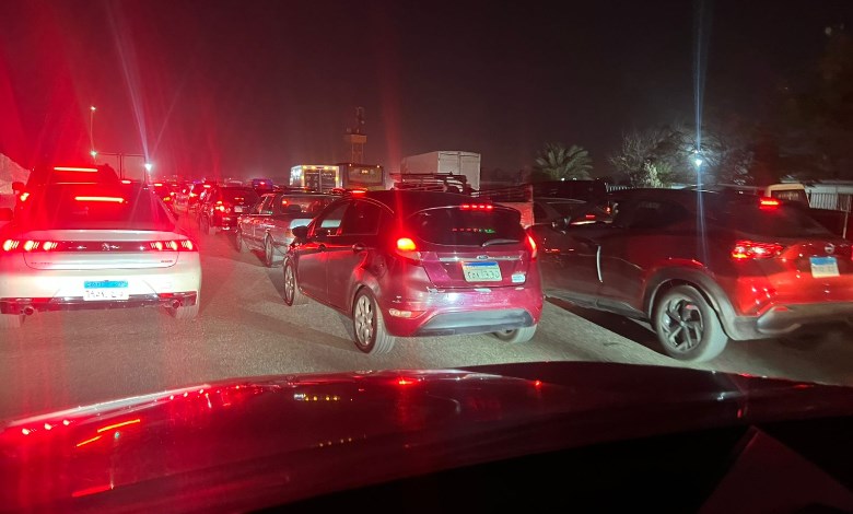 أزمة مخرج زويل المؤدي لطريق الواحات