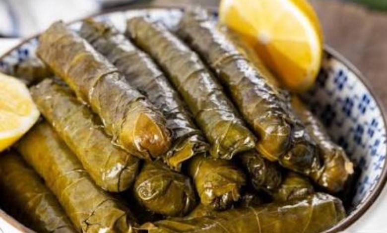 «غلطة واحدة ممكن تبوظه».. الطريقة الآمنة لتخزين ورق العنب قبل رمضان 2026