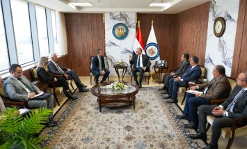 وزير البترول يبحث مع رئيس كابريكورن البريطانية زيادة استثماراتها في مصر