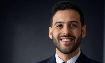 باهر عبد العزيز خبير اقتصادي 