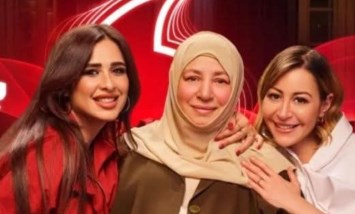 بعد سنوات من الغياب.. عبلة كامل تخطف القلوب بظهور مفاجئ في إعلان رمضاني