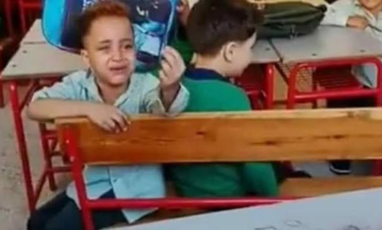 «ورقة امتحان حولت لجنة التصحيح لـ مسرح ضحك».. إجابات طالب تتصدر السوشيال ميديا وتربك معلمًا