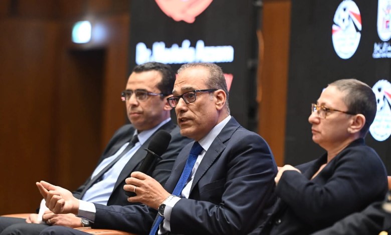 اتحاد الكرة يستضيف دبلوم الإدارة الرياضية الدولية بالتعاون مع جامعة القاهرة