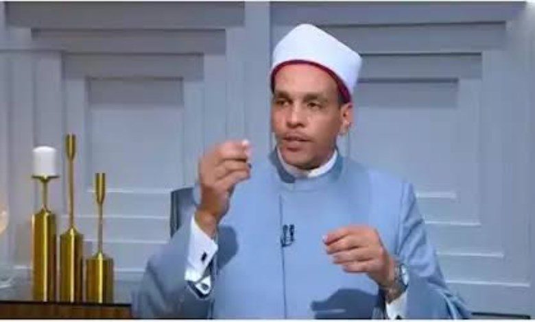 هل أخذ مبلغ مالي عُثر عليها في الطريق حلال أم حرام؟.. أمين الفتوى يجيب