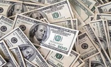 «وصل لكام؟».. سعر الدولار مقابل الجنيه المصري اليوم الجمعة 27-3-2024