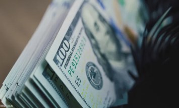 سعر الدولار اليوم