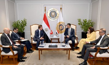 وزير الصناعة: مصر وسويسرا ترتبطان بأواصر وطيدة تقوم على أساس قوي وتاريخ طويل