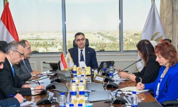 وزير التموين يبحث مع برنامج الأغذية العالمي تعزيز التعاون في الأمن الغذائي