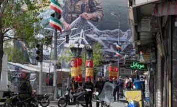 وزير خارجية إيران يضع "لبنان" شرطًا لا يمكن تجاوزه في أي تسوية بالمنطقة