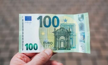 سعر اليورو اليوم