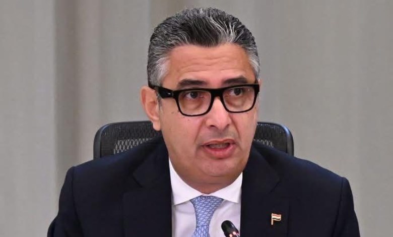 وزير التموين 