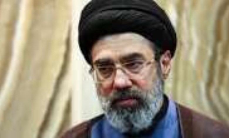 ما حقيقة تدهور صحة مجتبى خامنئي؟.. طهران تحسم الجدل