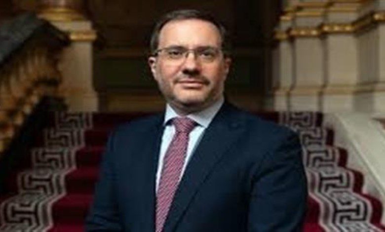 إشادة بريطانية بالدور المصري.. لندن تدعو لتحويل هدنة إيران إلى سلام دائم وفتح مضيق هرمز 