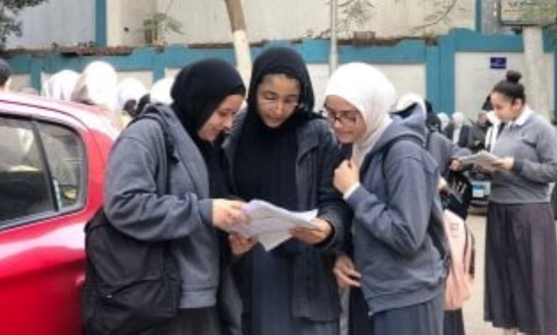 طلاب الثانوية العامة 