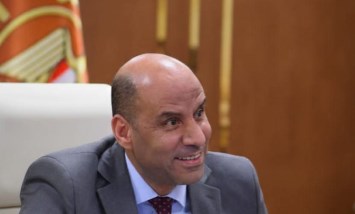 وزير العمل 