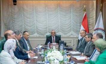 الإنتاج الحربي تبحث مع AGS Consulting خفض البصمة الكربونية وتعزيز التصنيع المستدام