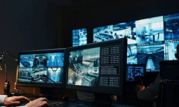 حقيقة مراقبة المكالمات 