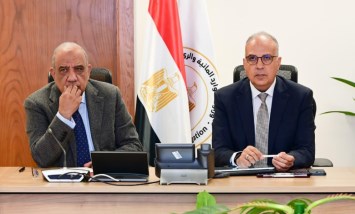 وزيرا الكهرباء والري