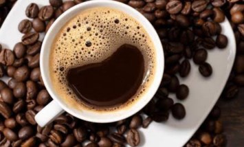 القهوة على صفيح ساخن.. لماذا تواصل أسعار البن الارتفاع في الأسواق العالمية؟